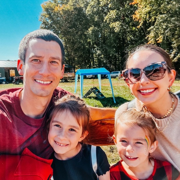 Hi! This is me! - Picture 3 of 4